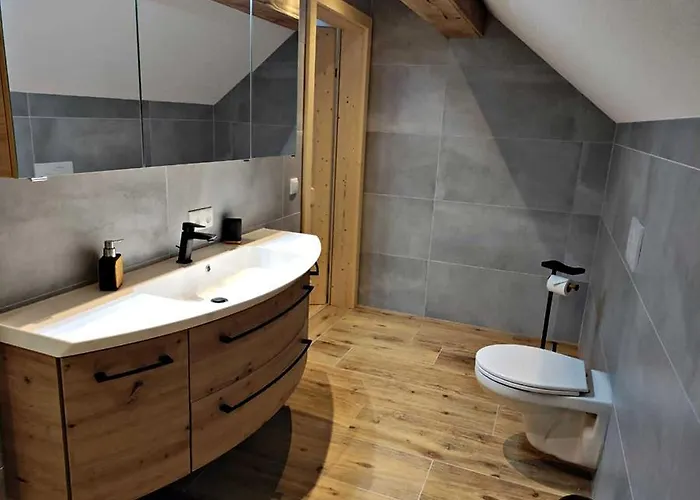 Bauernhof - Beim Zefferer * سخلادميخ